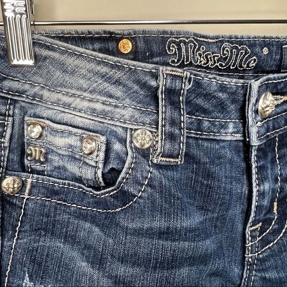 Size 25 Miss Me Signature Rise Skinny Jeans - Picture 8 of 14